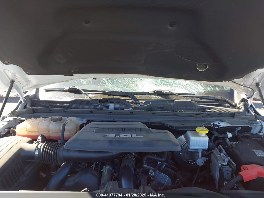 2022 RAM 1500 VIN: 1C6RREFM6NN431903