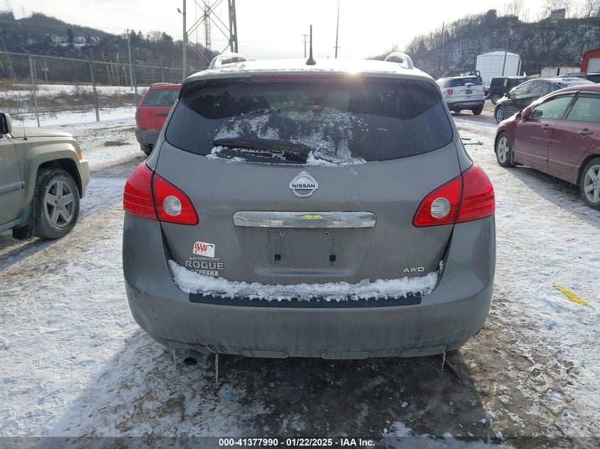 2015 NISSAN ROGUE SELECT S - JN8AS5MV6FW762132