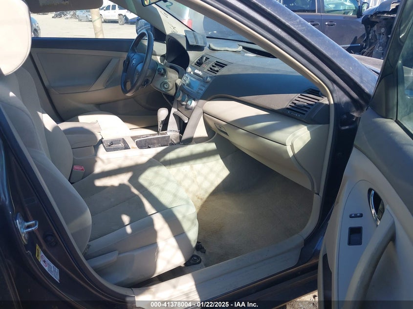 2009 TOYOTA CAMRY VIN: 4T1BE46K09U385524