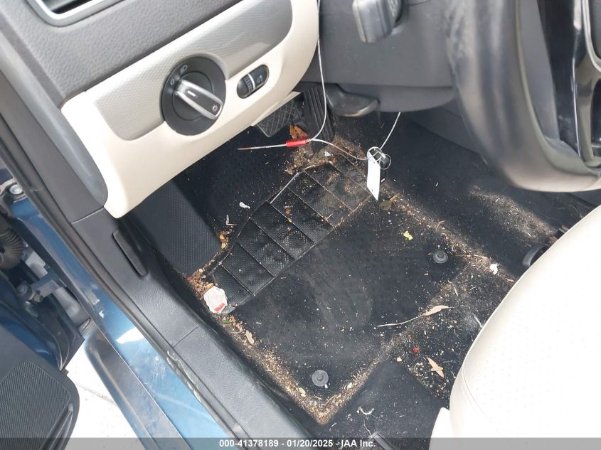 2017 Volkswagen Jetta 1.4T Se VIN: 3VWDB7AJXHM2949 Lot: 41378189