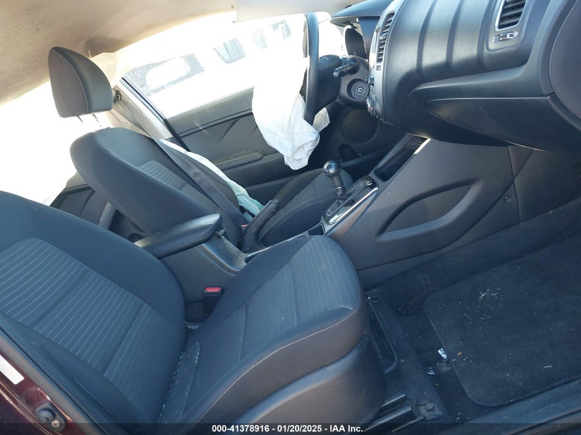 2018 KIA FORTE LX - 3KPFL4A77JE196631