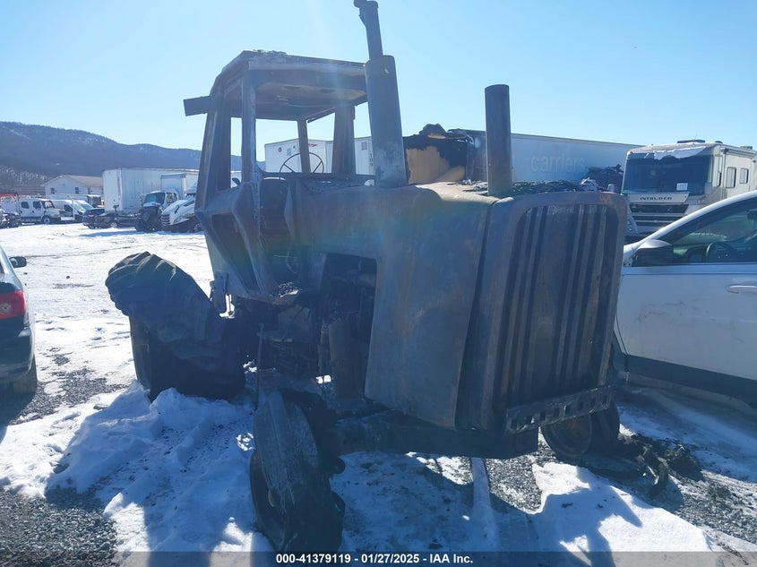 1989 ALLIS-CHALMERS 7020 TRACTOR
