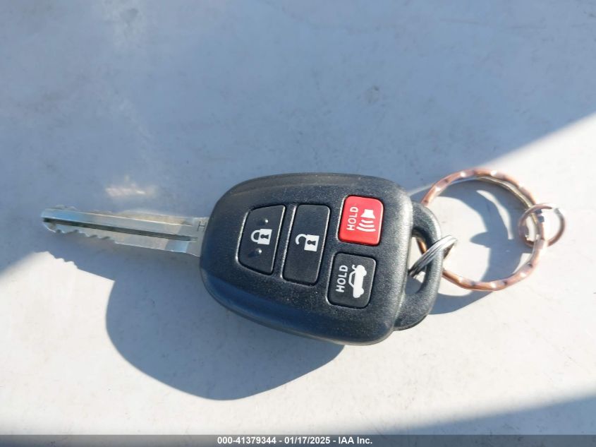 2019 Toyota Corolla Le VIN: 5YFBURHE4KP926413 Lot: 41379344