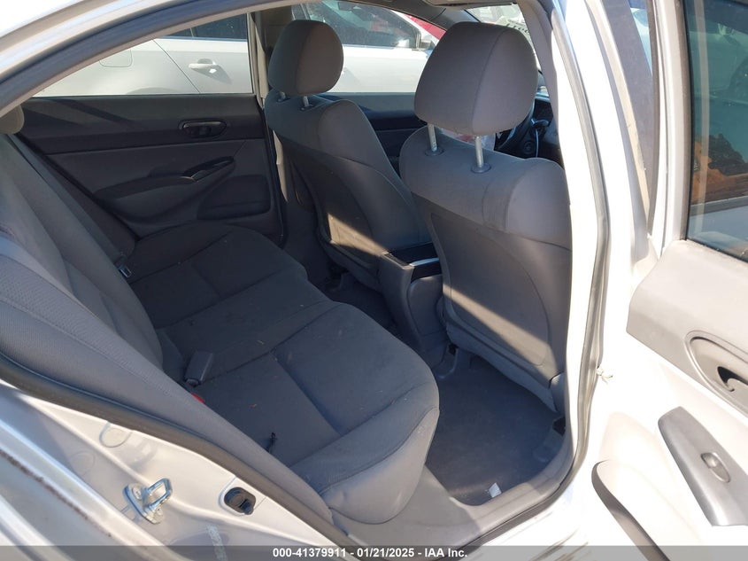 2011 HONDA CIVIC VIN: 19XFA1F30BE012223