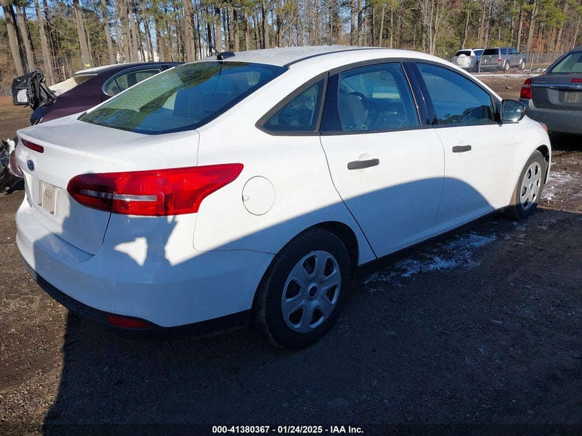 Vin: 1fadp3e25hl321721, lot: 41870852, ford focus s 20174
