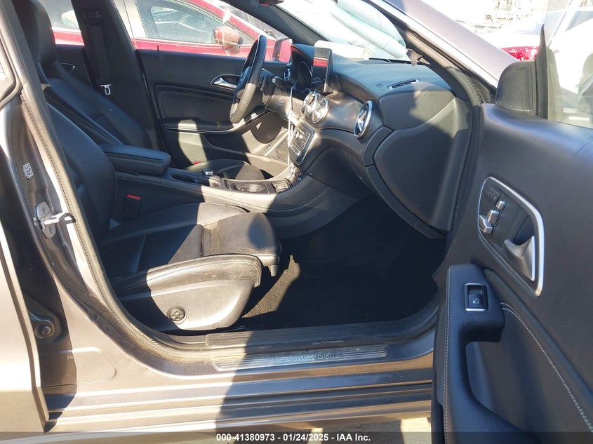 2018 MERCEDES-BENZ CLA 250 4MATIC - WDDSJ4GB5JN531175