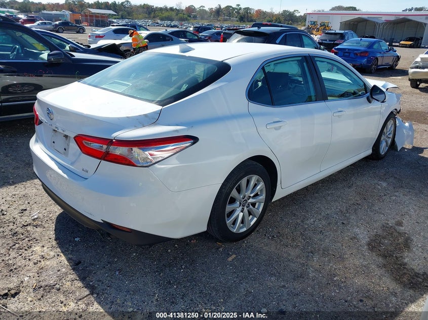 2019 TOYOTA CAMRY VIN: 4T1B11HK9KU758766