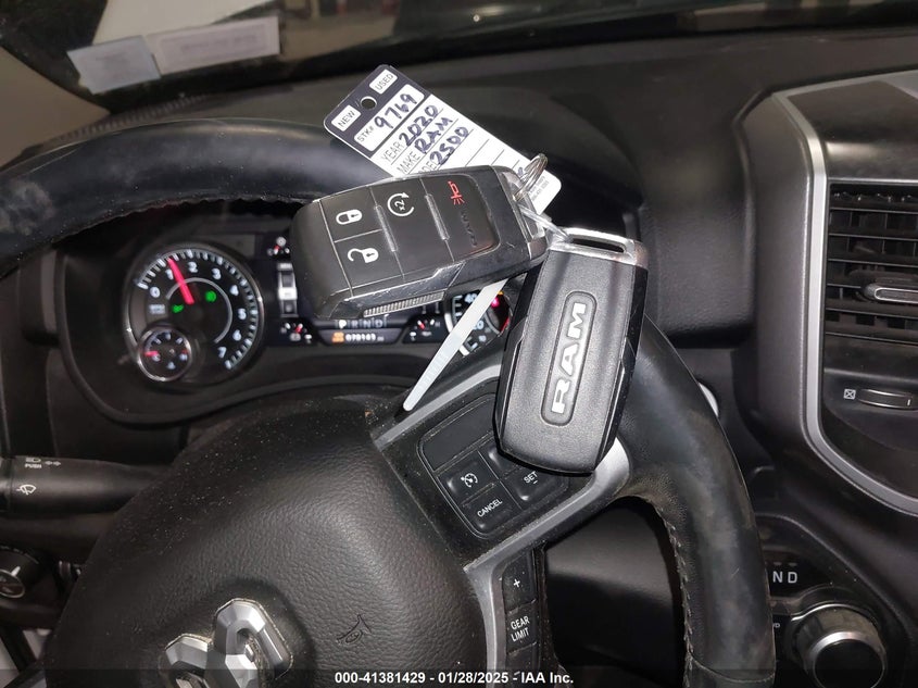 2020 RAM 2500 BIG HORN  4X4 6'4 BOX - 3C6UR5DJ3LG112726