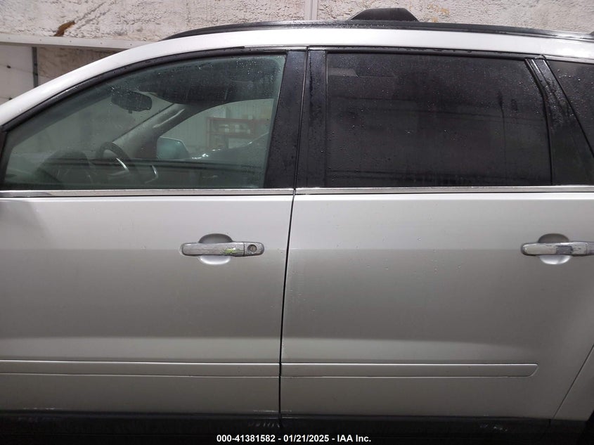 2014 CHEVROLET TRAVERSE LT - 1GNKVGKD1EJ318303