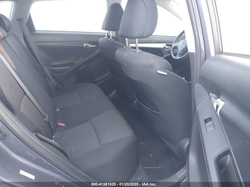 2010 PONTIAC VIBE VIN: 5Y2SP6E80AZ403527