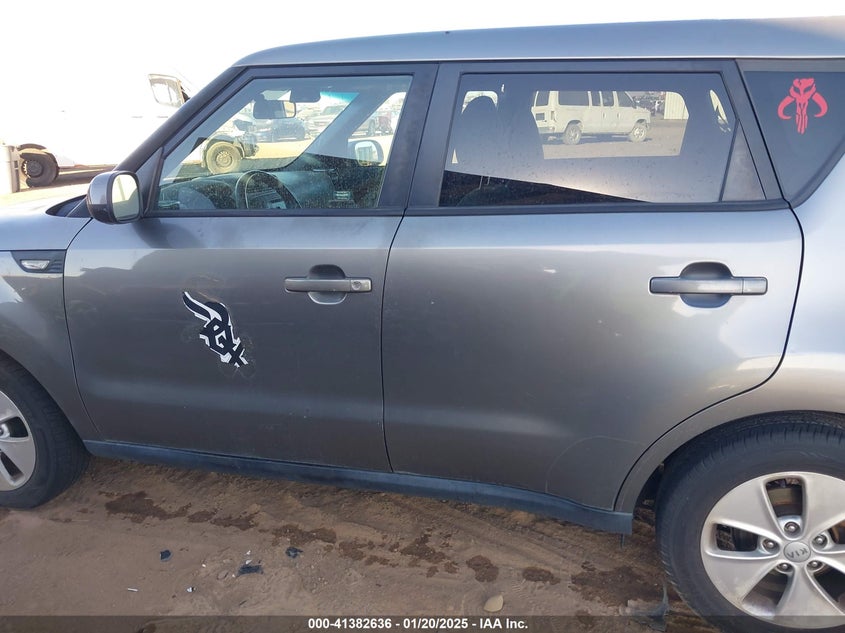 2014 KIA SOUL VIN: KNDJN2A27E7047428
