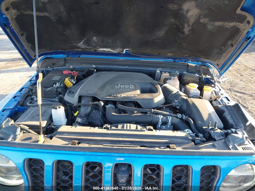 2021 JEEP WRANGLER UNLIMITED RUBICON 4X4 - 1C4JJXFM2MW737126