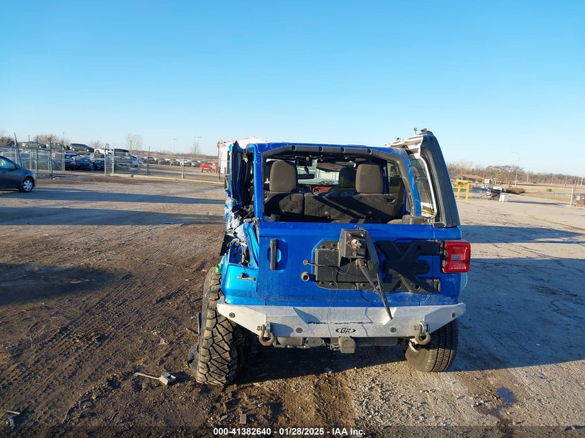2021 JEEP WRANGLER UNLIMITED RUBICON 4X4 - 1C4JJXFM2MW737126