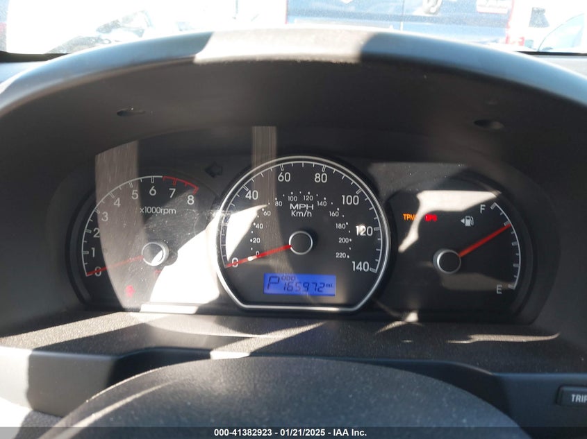 2010 HYUNDAI ELANTRA VIN: KMHDU4AD2AU878517
