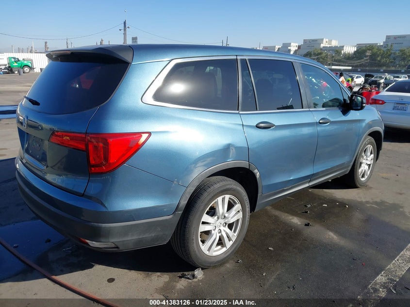 2016 HONDA PILOT LX - 5FNYF5H17GB023783