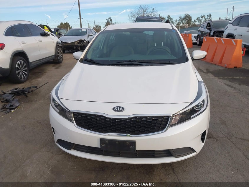 2017 KIA FORTE LX - 3KPFL4A72HE012190