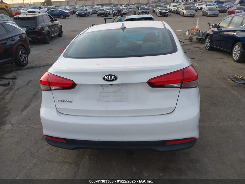 2017 KIA FORTE LX - 3KPFL4A72HE012190