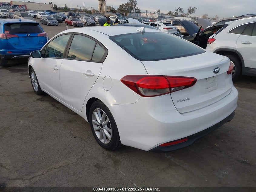2017 KIA FORTE LX - 3KPFL4A72HE012190