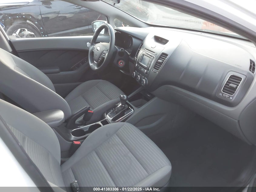 2017 KIA FORTE LX - 3KPFL4A72HE012190