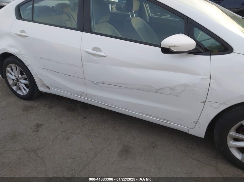 2017 KIA FORTE LX - 3KPFL4A72HE012190