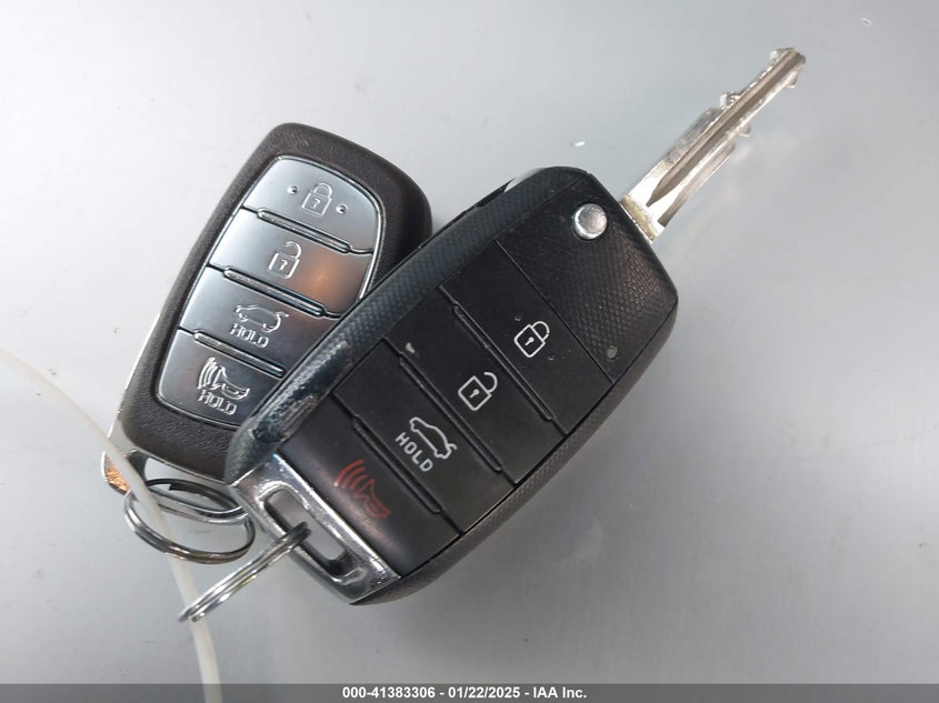 2017 KIA FORTE LX - 3KPFL4A72HE012190