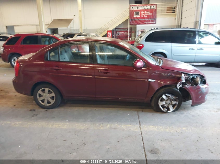 2007 HYUNDAI ACCENT VIN: KMHCN46C27U111106