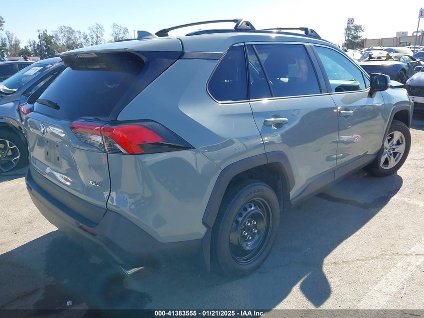 VIN 2T3W1RFV8LW078850 2020 TOYOTA RAV4 XLE