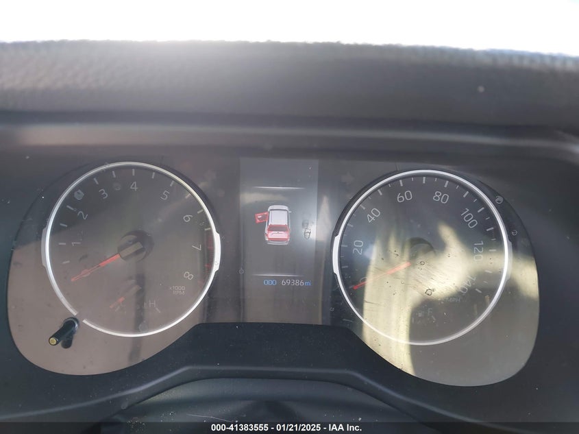 VIN 2T3W1RFV8LW078850 2020 TOYOTA RAV4 XLE