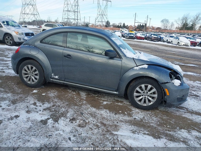 2016 VOLKSWAGEN BEETLE VIN: 3VWF17AT8GM636274