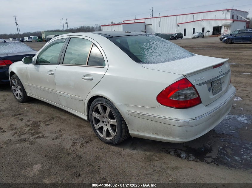 2007 MERCEDES-BENZ E 350 VIN: WDBUF56X47B015888