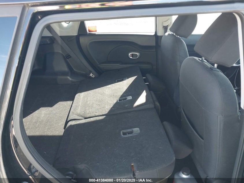 2014 KIA SOUL VIN: KNDJP3A53E7028143