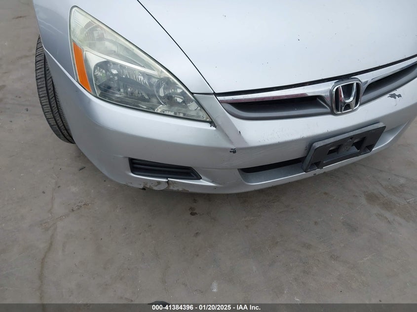 2007 HONDA ACCORD VIN: 1HGCM56857A102668
