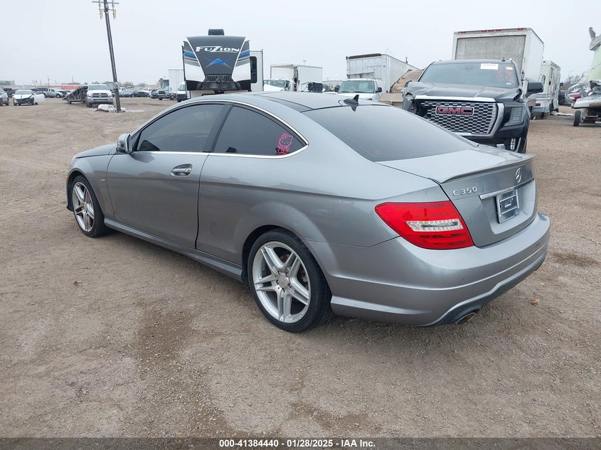 Vin: wddgj5hb1cf756832, lot: 41874930, mercedes-benz c 350 sport 20123