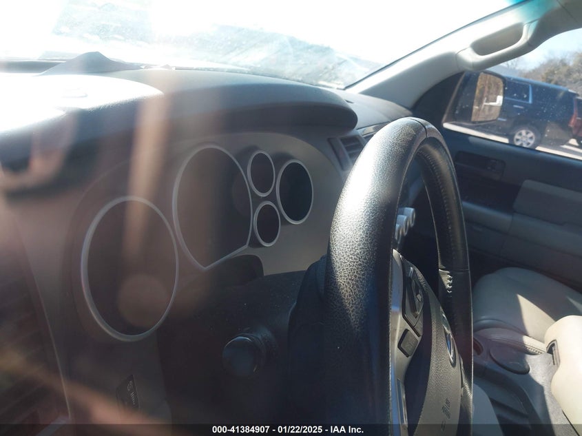 2014 TOYOTA SEQUOIA VIN: 5TDZY5G18ES054999