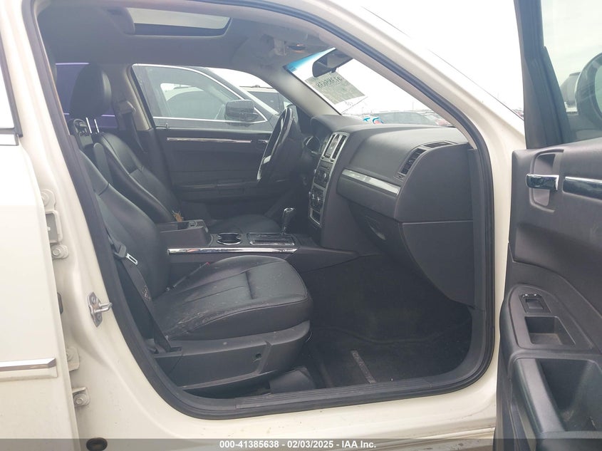 2008 CHRYSLER 300 VIN: 2C3KK53GX8H128895