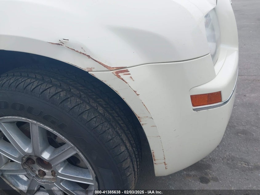 2008 CHRYSLER 300 VIN: 2C3KK53GX8H128895