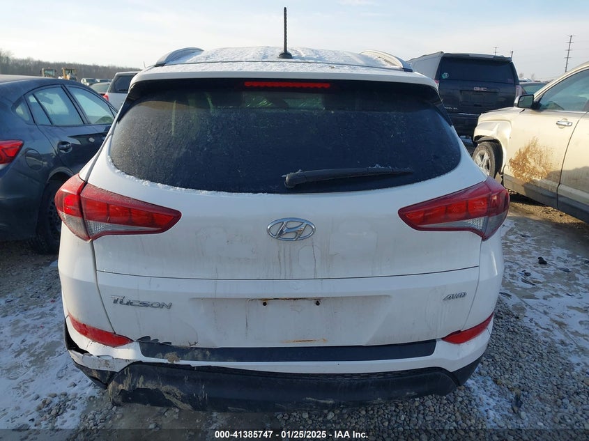 2017 HYUNDAI TUCSON SE - KM8J3CA49HU390658