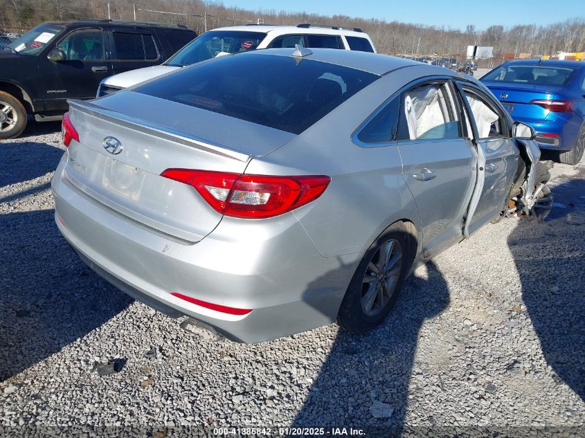 VIN 5NPE24AF1GH388864 2016 Hyundai Sonata, SE no.4