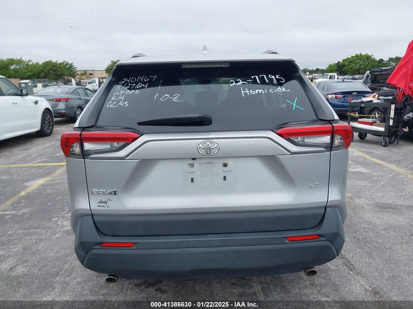2019 TOYOTA RAV4 LE - JTMH1RFV8KD036019