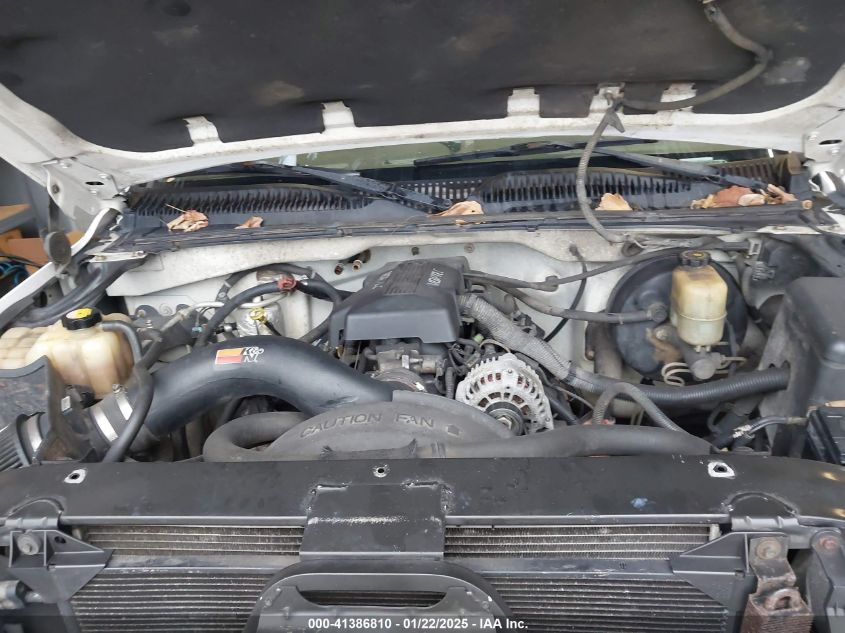 2000 Chevrolet Silverado 1500 Lt VIN: 2GCEK19T0Y1307915 Lot: 41386810