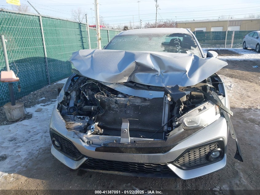 2018 HONDA CIVIC VIN: 2HGFC1E51JH707263