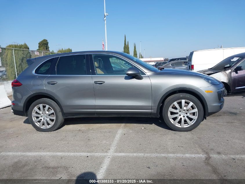 VIN WP1AA2A29GKA15395 2016 PORSCHE CAYENNE no.13