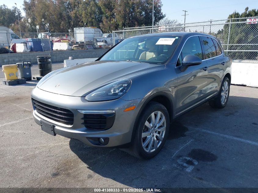 VIN WP1AA2A29GKA15395 2016 PORSCHE CAYENNE no.2