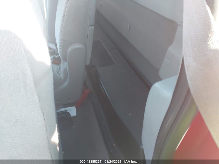 2002 Ford F-150 Xl/Xlt VIN: 2FTRF17W32CA16758 Lot: 41388337