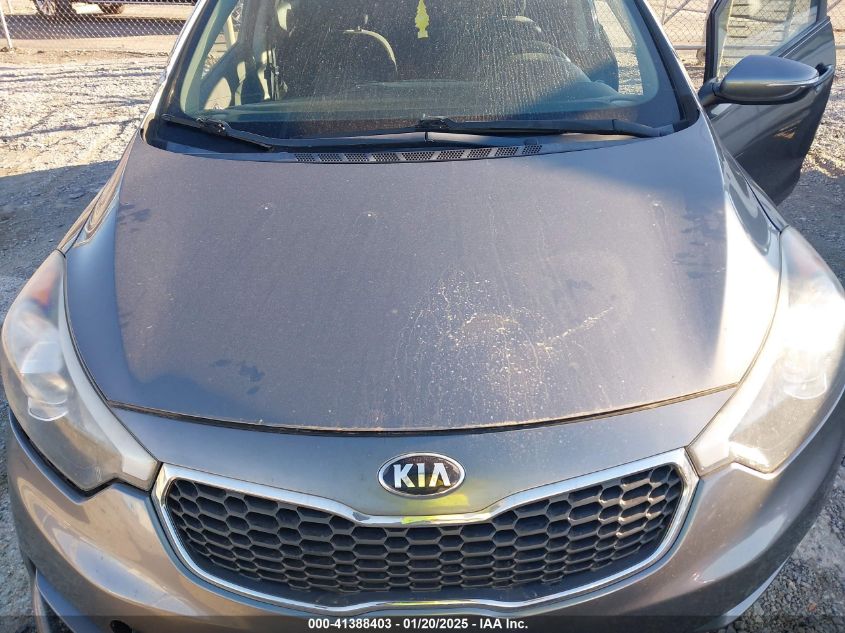 VIN KNAFX4A63G5568639 2016 KIA Forte, LX no.10