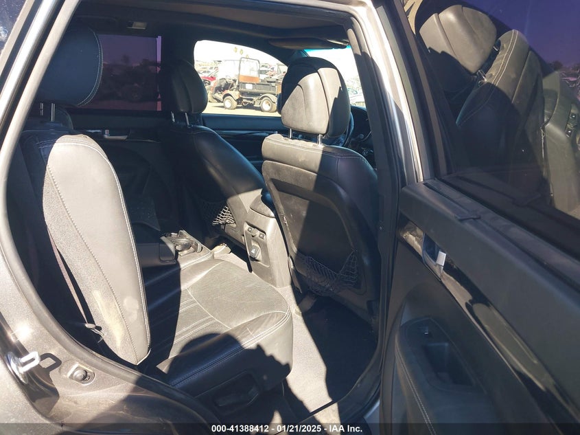 2014 Kia Sorento Limited V6 VIN: 5XYKW4A75EG457768 Lot: 41388412