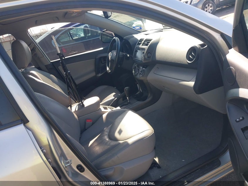 2012 TOYOTA RAV4 VIN: 2T3YF4DV6CW127477