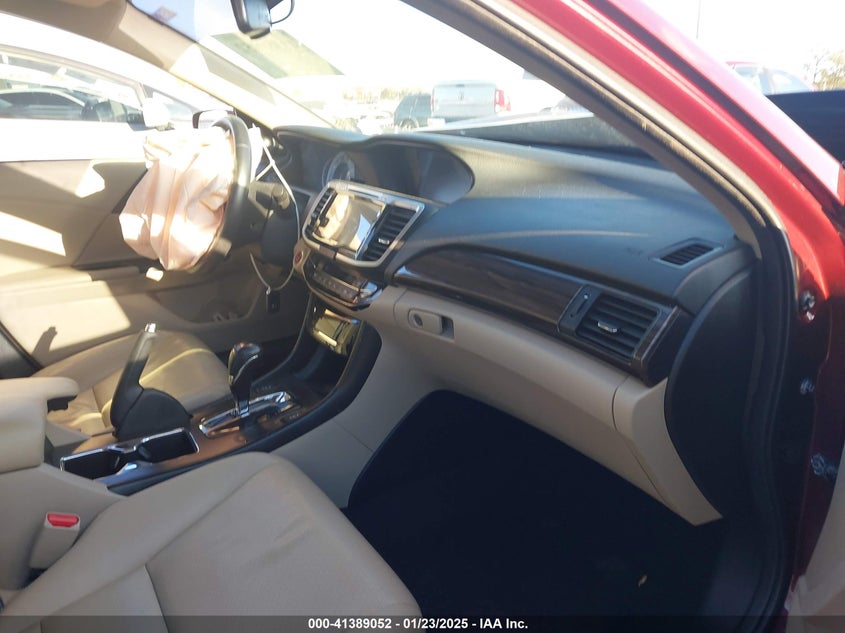 2017 HONDA ACCORD VIN: 1HGCR2F8XHA306674