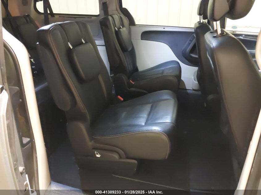 2015 CHRYSLER TOWN & COUNTRY TOURING - 2C4RC1BG9FR707451