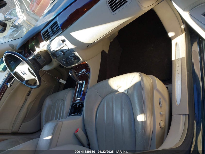 2007 BUICK LUCERNE VIN: 1G4HD572X7U137005